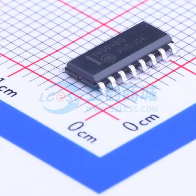 三态输出 串行至并行移位寄存器实物图