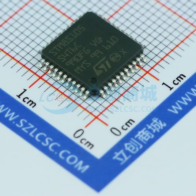 主流基本型系列8位MCU，具有16 KB Flash、16 MHz CPU和集成EEPROM实物图