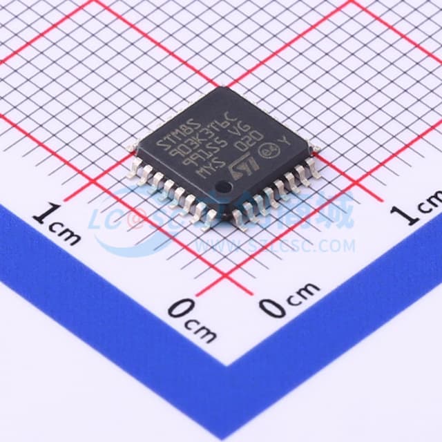 主流专用系列8位MCU，具有8 KB Flash、16 MHz CPU和集成EEPROM实物图