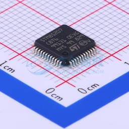 主流增强型8位MCU，具有64 KB Flash、24 MHz CPU和集成EEPROM缩略图