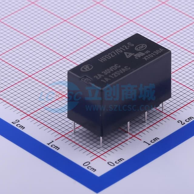 12V继电器 双刀双掷实物图