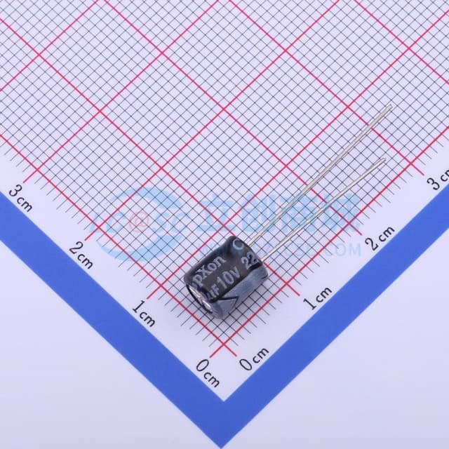 220uF ±20% 10V 【引线】实物图