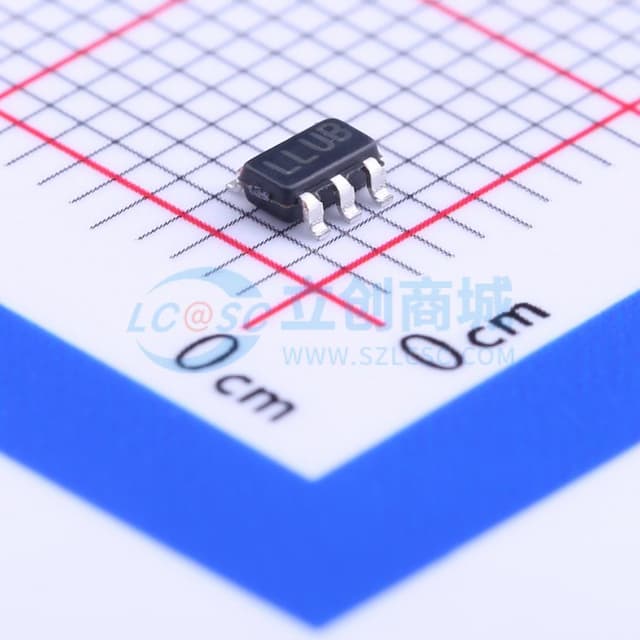 具有低 IQ 和使能功能的 250mA、低噪声、高 PSRR、超低压降稳压器实物图