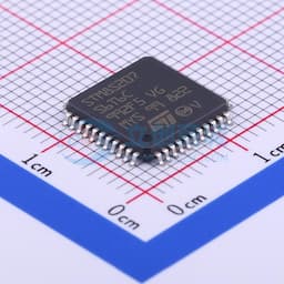 主流增强型8位MCU，具有32 KB Flash、24 MHz CPU和集成EEPROM缩略图