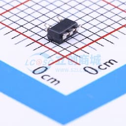 36V单电源供电、SOT553封装、低功耗运算放大器缩略图