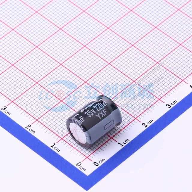 220uF ±20% 35V 【引线】实物图