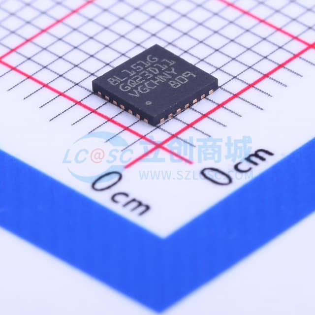超低功耗8位MCU，具有32 KB Flash、16 MHz CPU和集成EEPROM实物图
