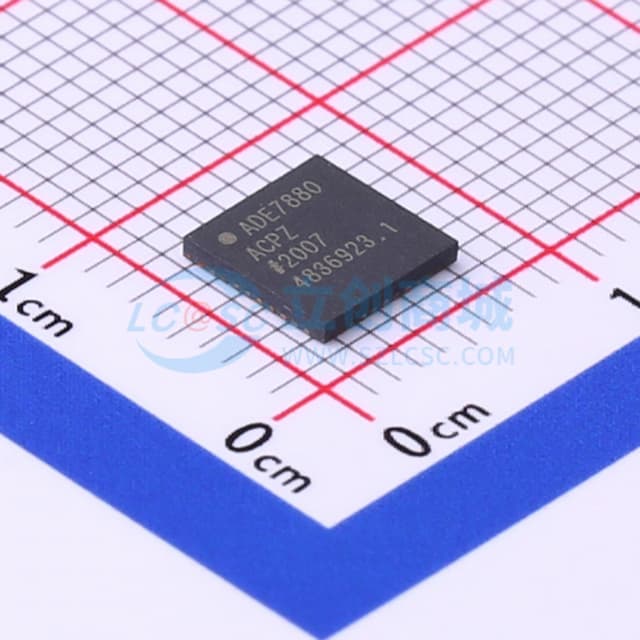 集成谐波监控的多相多功能电能计量IC实物图