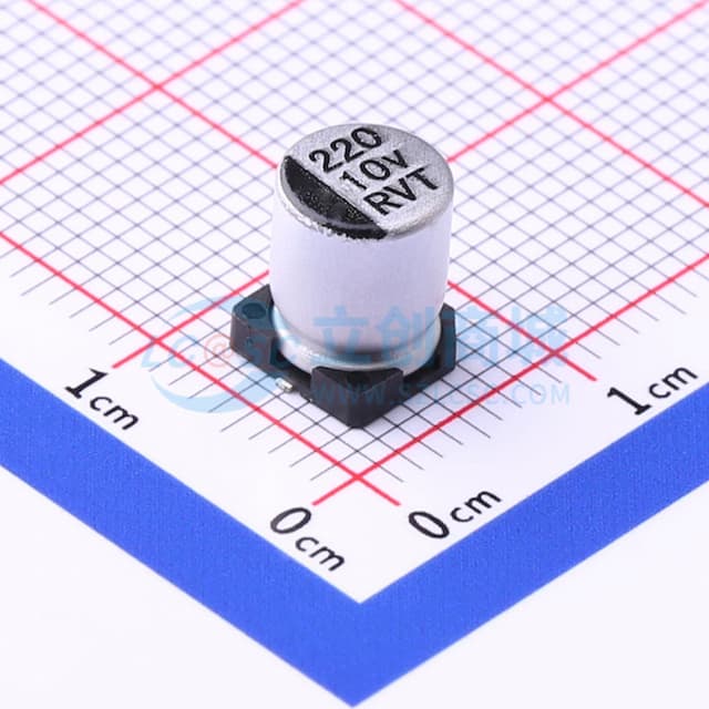 220uF ±20% 10V实物图