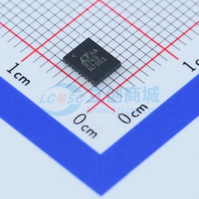 具三态控制功能的高电流、同步降压型 LED 驱动器实物图