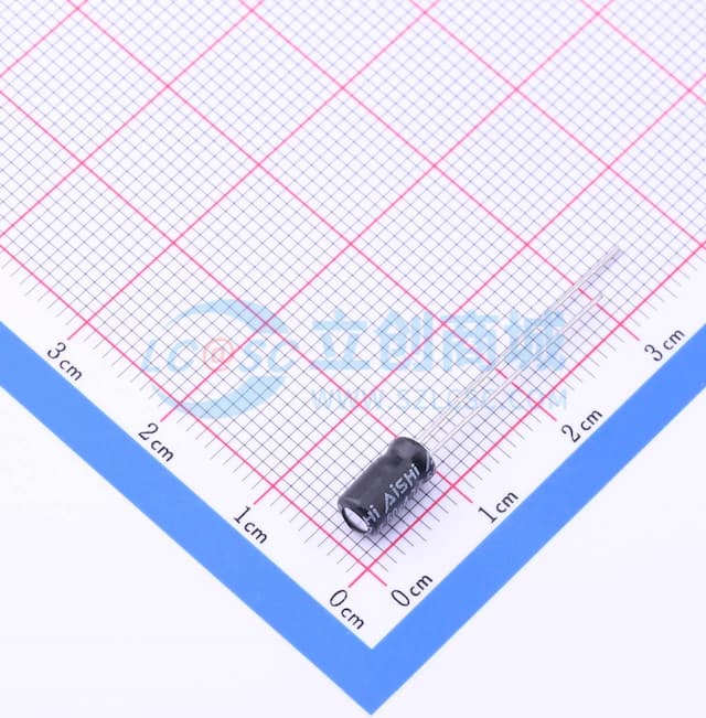 4.7uF ±20% 50V 【引线】实物图