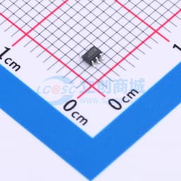 SC70封装、1.8V、纳安级功耗、超摆幅比较器，带或不带电压基准缩略图