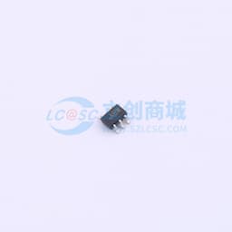 SC70封装、1.8V、纳安级功耗、超摆幅比较器，带或不带电压基准缩略图