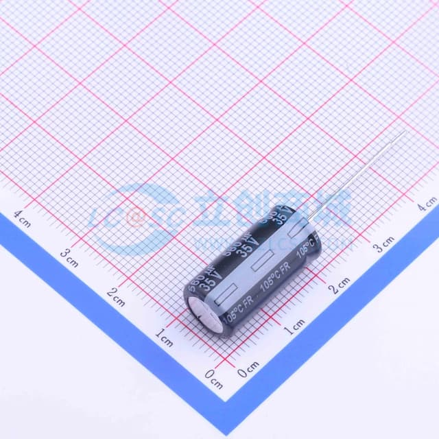 560uF ±20% 35V 【引线】实物图