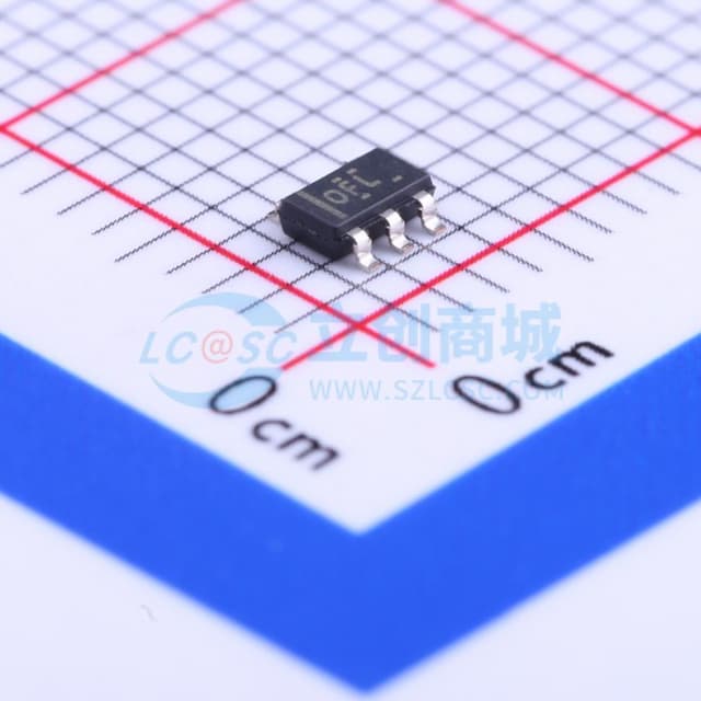 汽车类 200mA、高 PSRR、低 IQ、低压降稳压器实物图