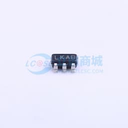 具有使能功能的 150mA、低 IQ、低压降稳压器缩略图