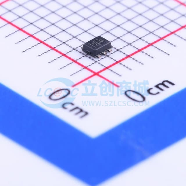 低功耗数字温度传感器，具备SMBus和两线制串行接口实物图