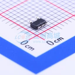 具有使能功能和 -40°C 至 +125°C 工作温度范围的 150mA、毫微级 IQ、低压降稳压器缩略图