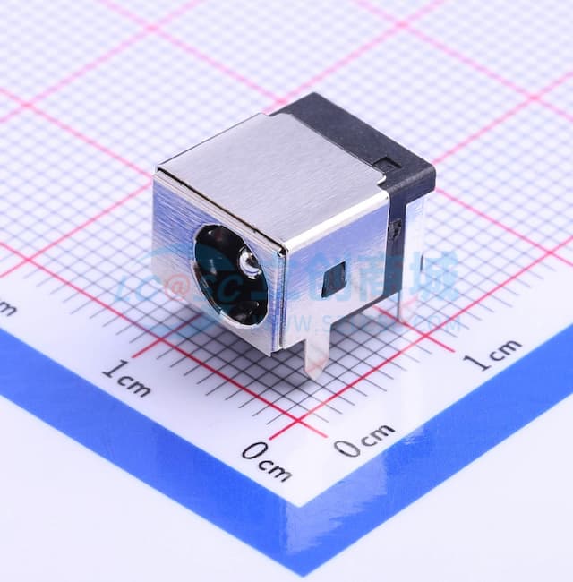 DC电源插座 内径:2mm 外径:5.9mm 【AC】实物图