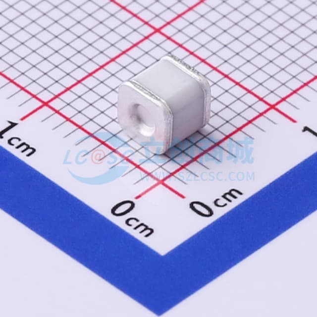 470V 3kA 2端 贴片GDT实物图