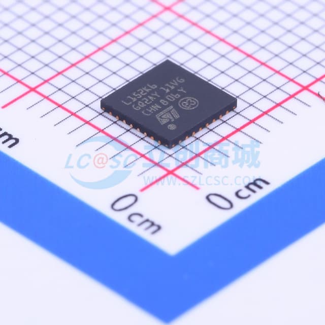 超低功耗8位MCU，具有32 KB Flash、16 MHz CPU和集成EEPROM实物图