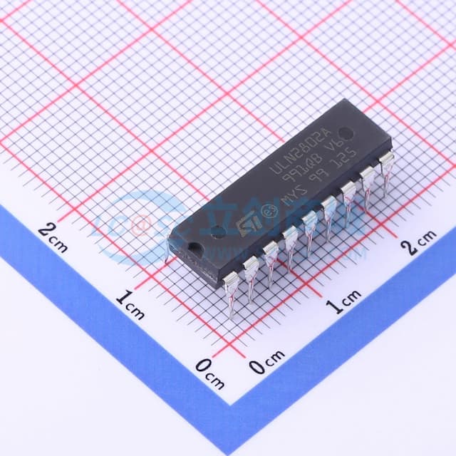 ULN2802A实物图