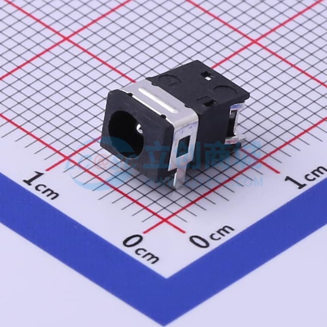 DC电源插座 内径:1.3mm 外径:3.6mm实物图