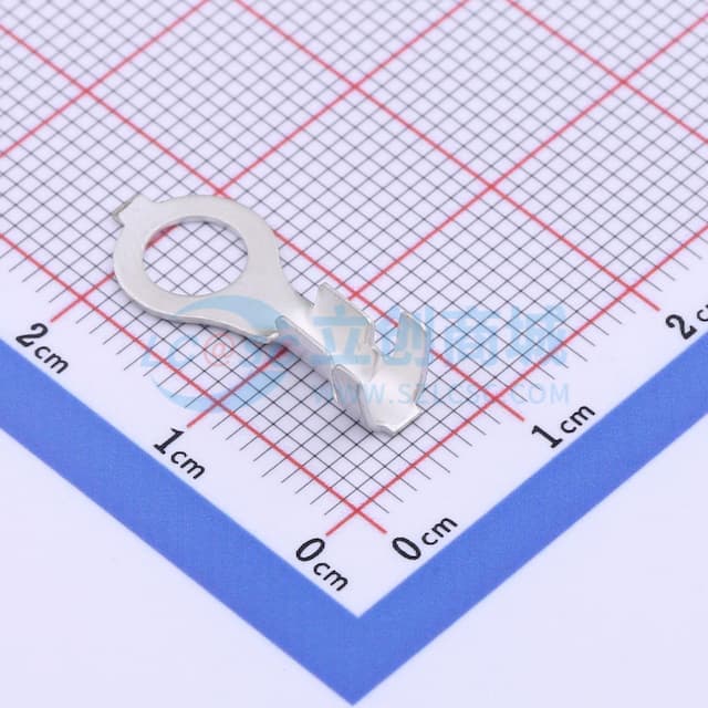 带绝缘手柄、不带绝缘手柄和带齿锁的环形舌形端子实物图