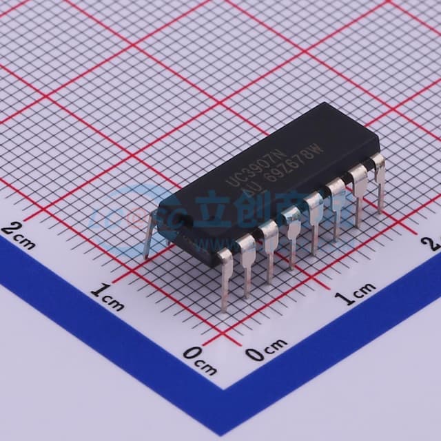 UC3907N 【电池】实物图