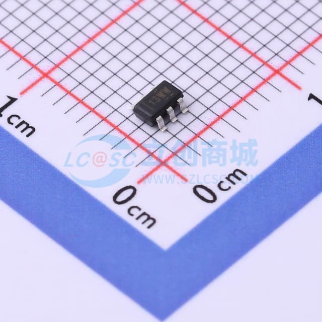 TPD3S014TDBVRQ1实物图