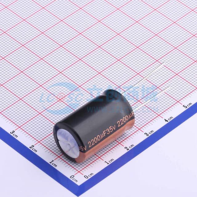 2200uF ±20% 35V实物图