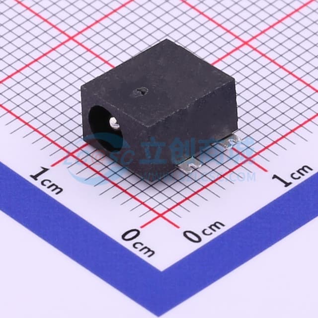 DC电源插座 内径:1.65mm 外径:3.9mm实物图