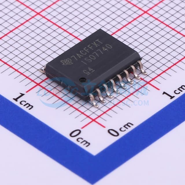 具有优异EMC性能的高速四通道增强型和基本型数字隔离器实物图