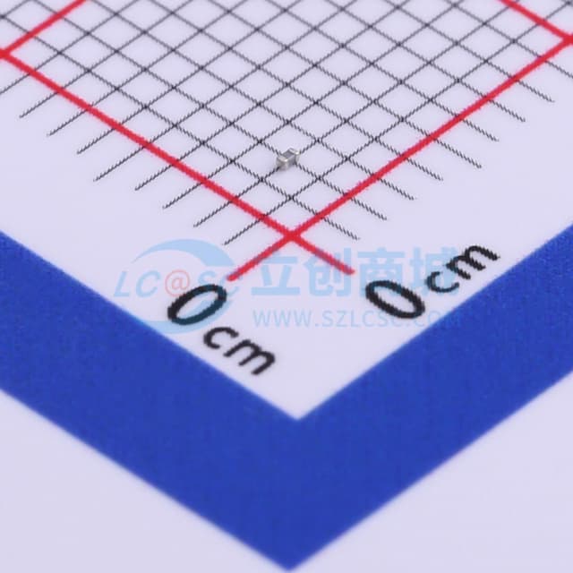 ±0.1pF 0.6pF 50V实物图