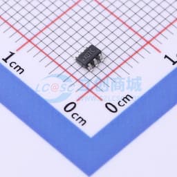 ADC121S021 单通道, 50-至200-kSPS, 12位A/D转换器缩略图