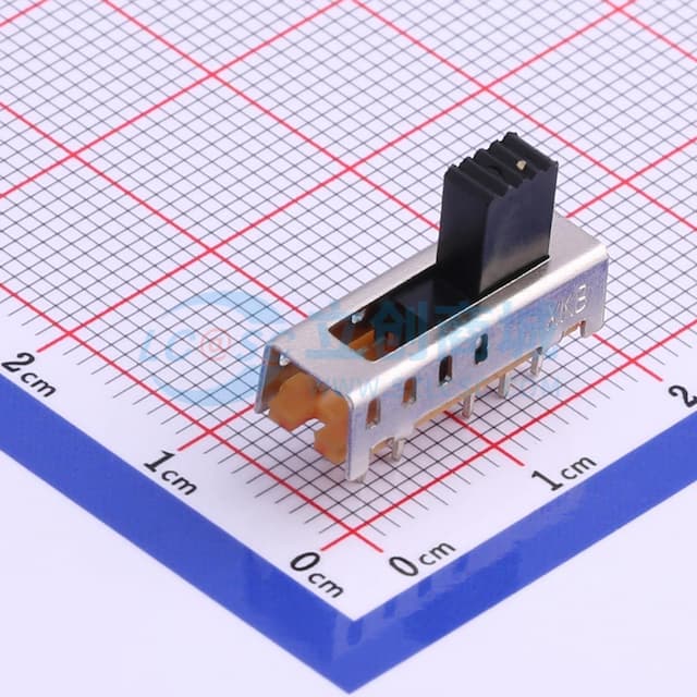 柄长6mm 直插三档 滑动开关 【拨动】实物图