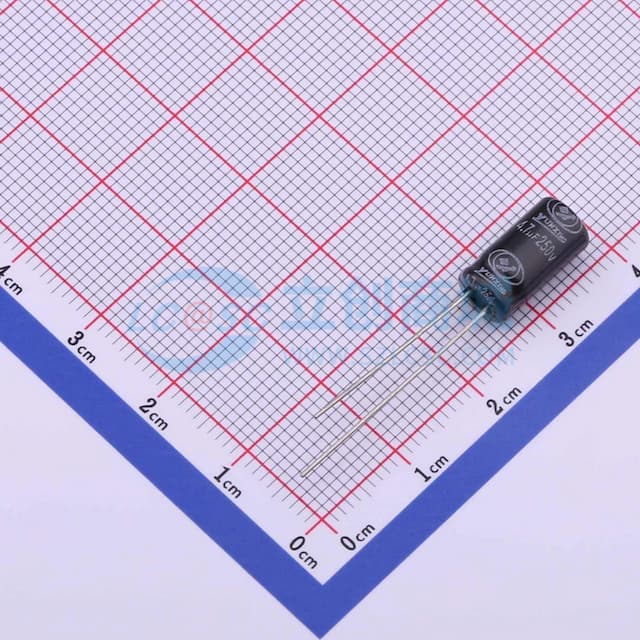 4.7uF ±20% 250V 【引线】实物图