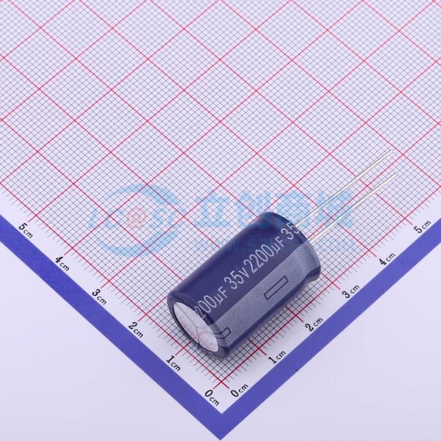 2200uF ±20% 35V实物图
