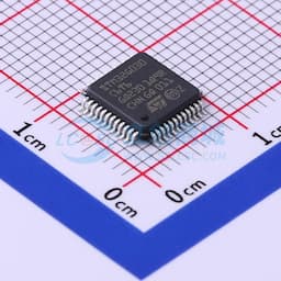 主流超值系列Arm Cortex-M0+ MCU，具有32 KB Flash存储器、8 KB RAM、64 MHz CPU、2x USART、定时器、ADC和通信接口，2-3.6V缩略图