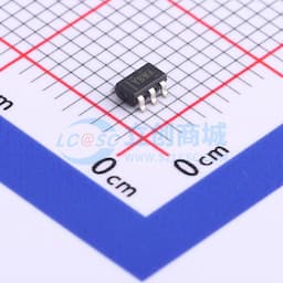 用于提供 3V 和 3.3V 输出的 150mA、24V、超低 IQ、低压降稳压器缩略图