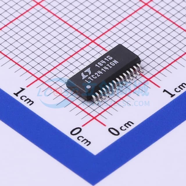 8 通道、24 位、无延迟增量累加 ΔΣ ADC实物图