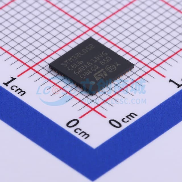 超低功耗Arm Cortex-M0+ MCU，具有64-KB Flash存储器、32 MHz CPU和USB实物图