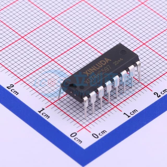 带输入触发器的8位移位寄存器【插件】实物图