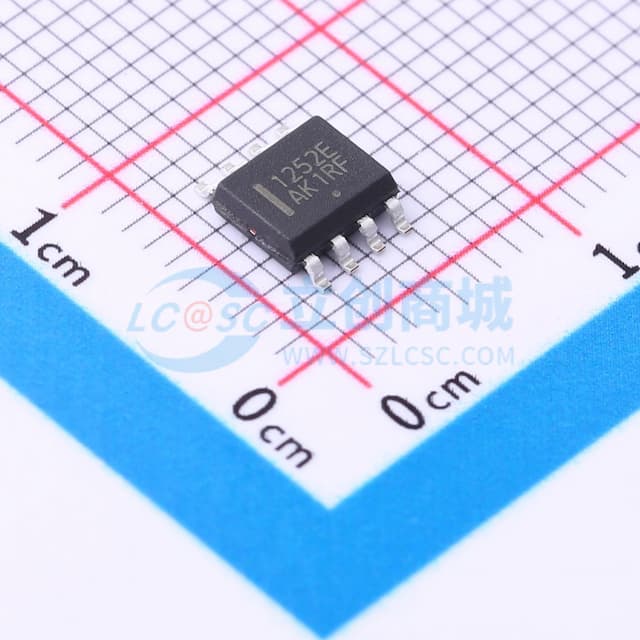 NCP1252EDR2G实物图