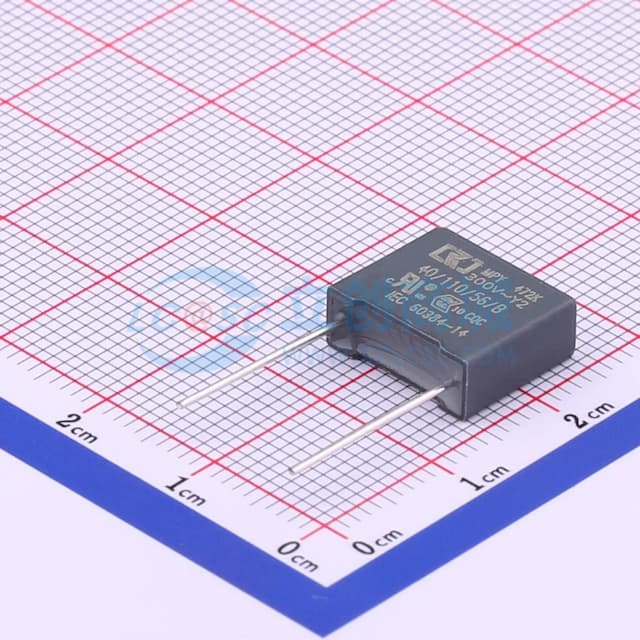 等级:Y2 4.7nF ±10% 300V实物图