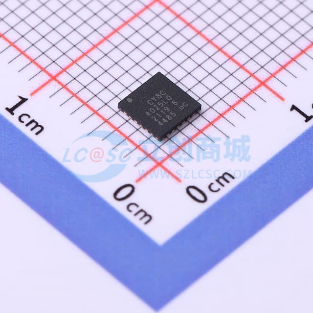 PSoC 4 可编程片上系统实物图