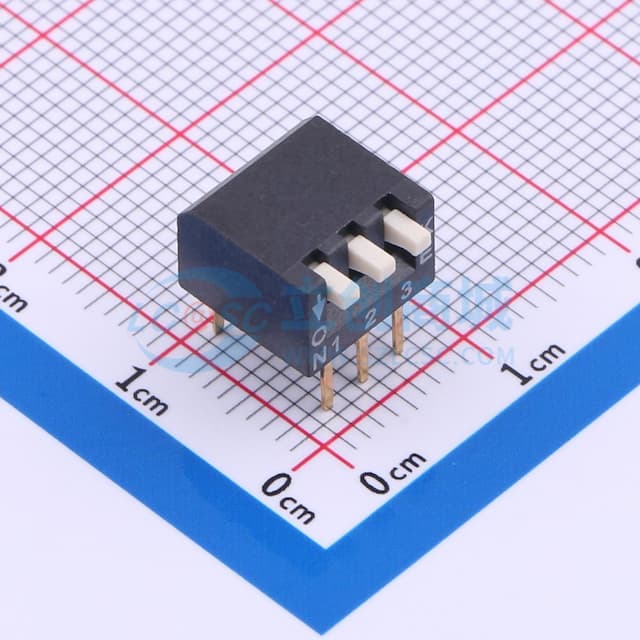 2.54mm 3位插件琴键式拨码开关实物图