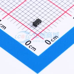 极性:单向 四路保护 反向关断电压（典型值）:5V(Max) 击穿电压（最小值）:6.0V 钳位电压:9.5V 峰值脉冲电流:8A (8/20us)缩略图