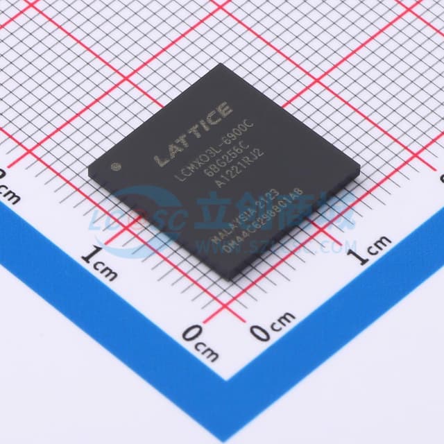 LCMXO3L 6900C 6BG256C实物图