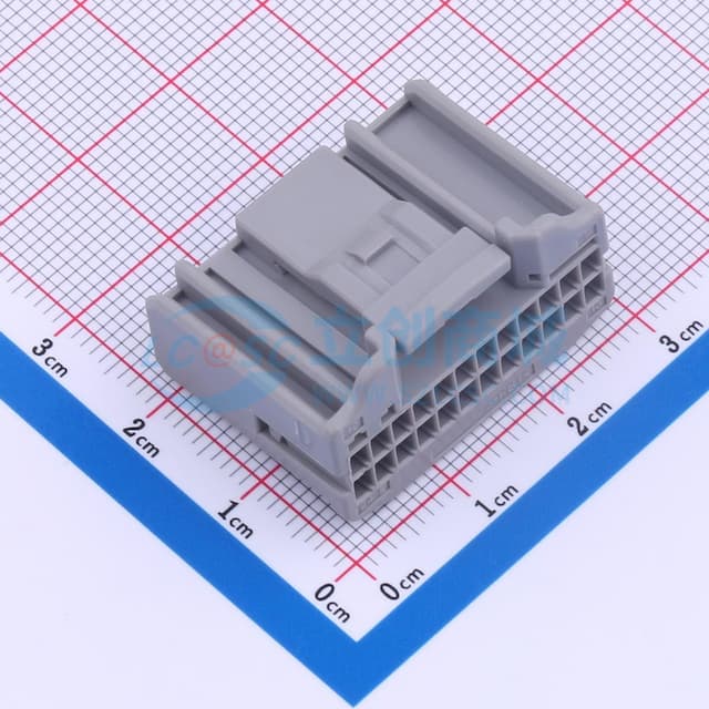 通用电源插头外壳组件实物图